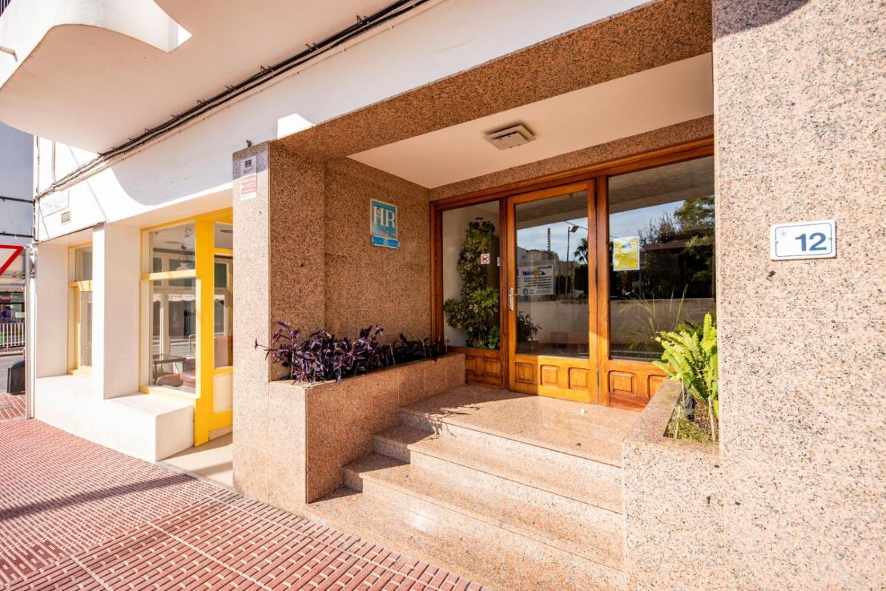 Hostal Santa Eulalia Santa Eulalia del Río Exterior foto
